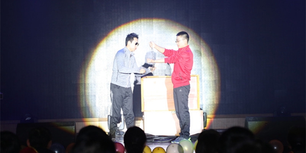 1581562124458732.jpg 14、檢測公司魔術(shù)《逃脫》.jpg